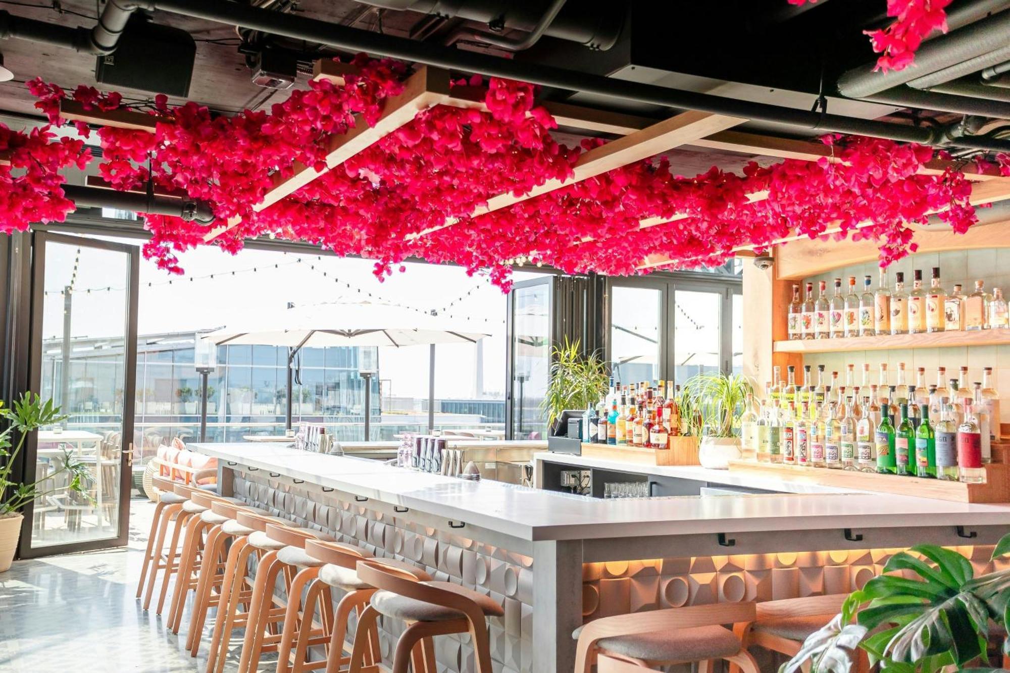 Hotel Moxy Washington, Dc Downtown 3*