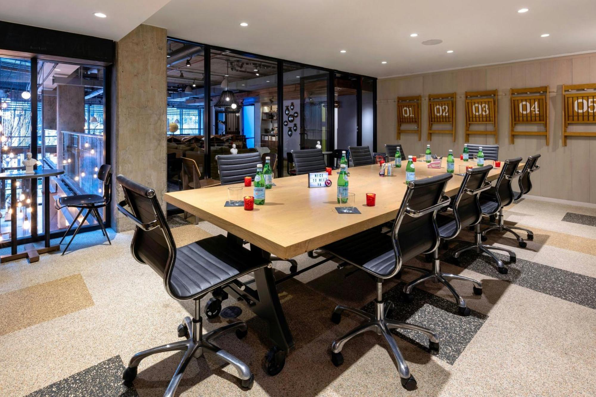 Moxy Washington, Dc Downtown Hotel 3*