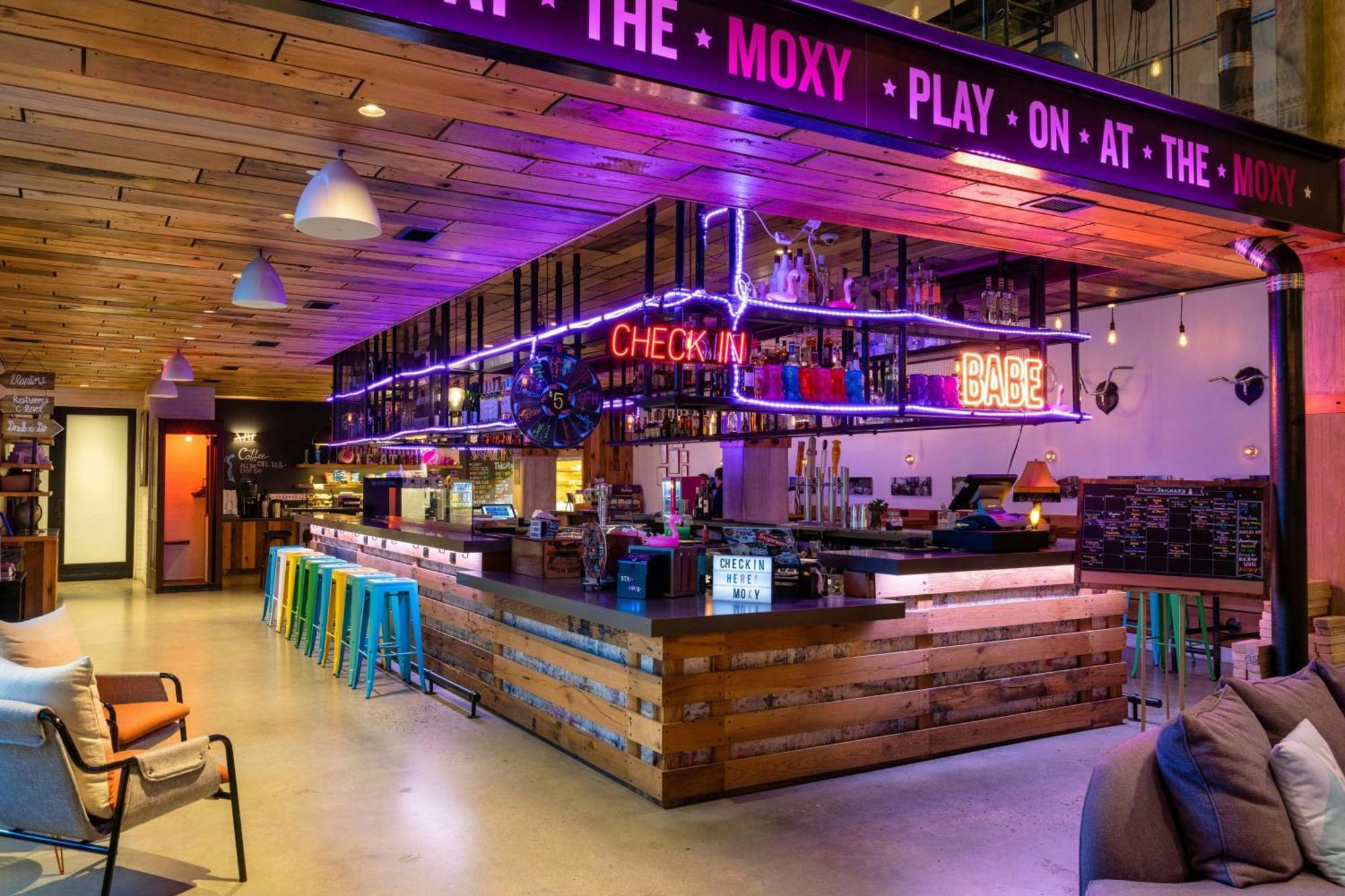 Moxy Washington, Dc Downtown Hotel Washington