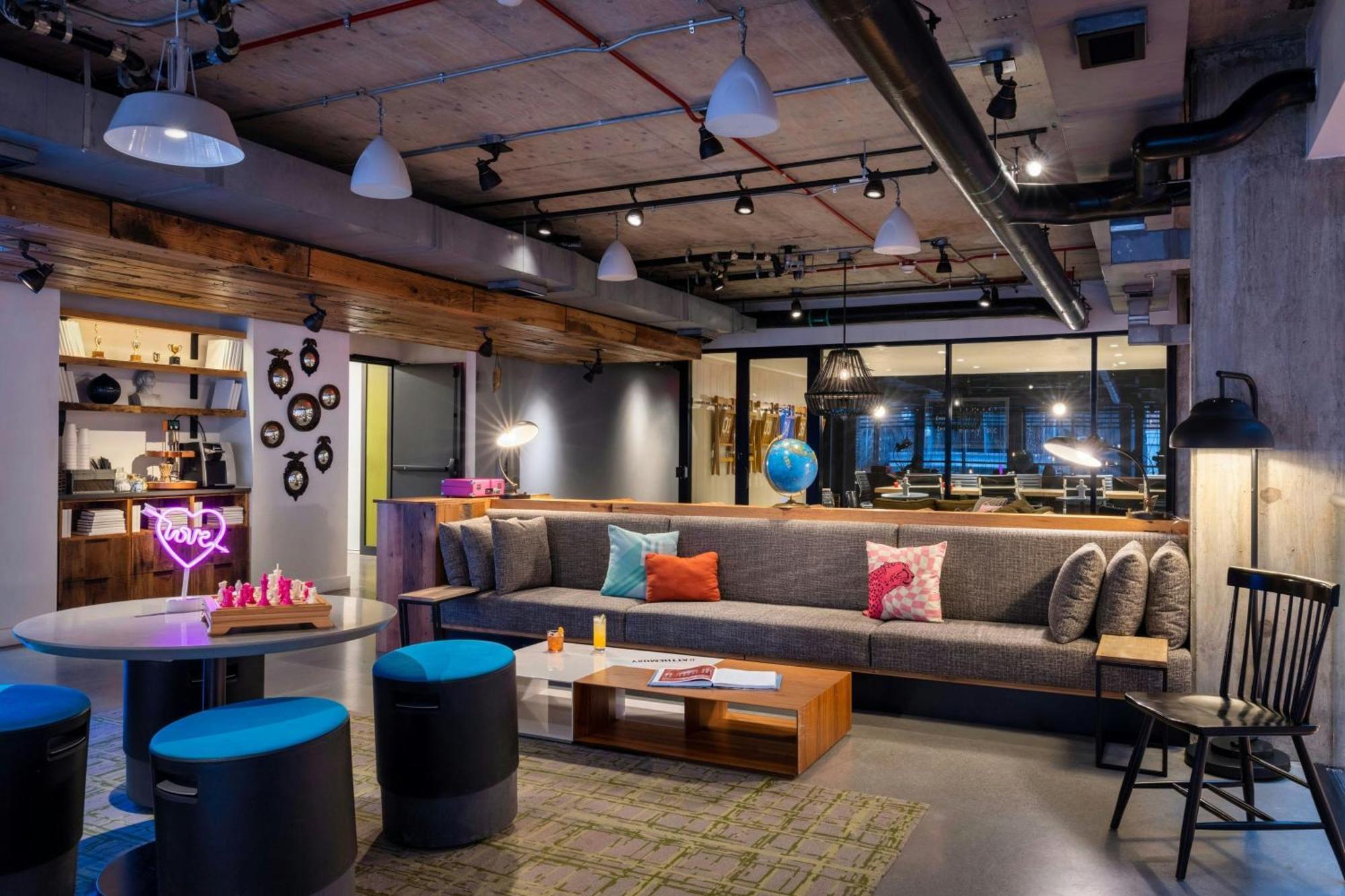 Moxy Washington, Dc Downtown 3*