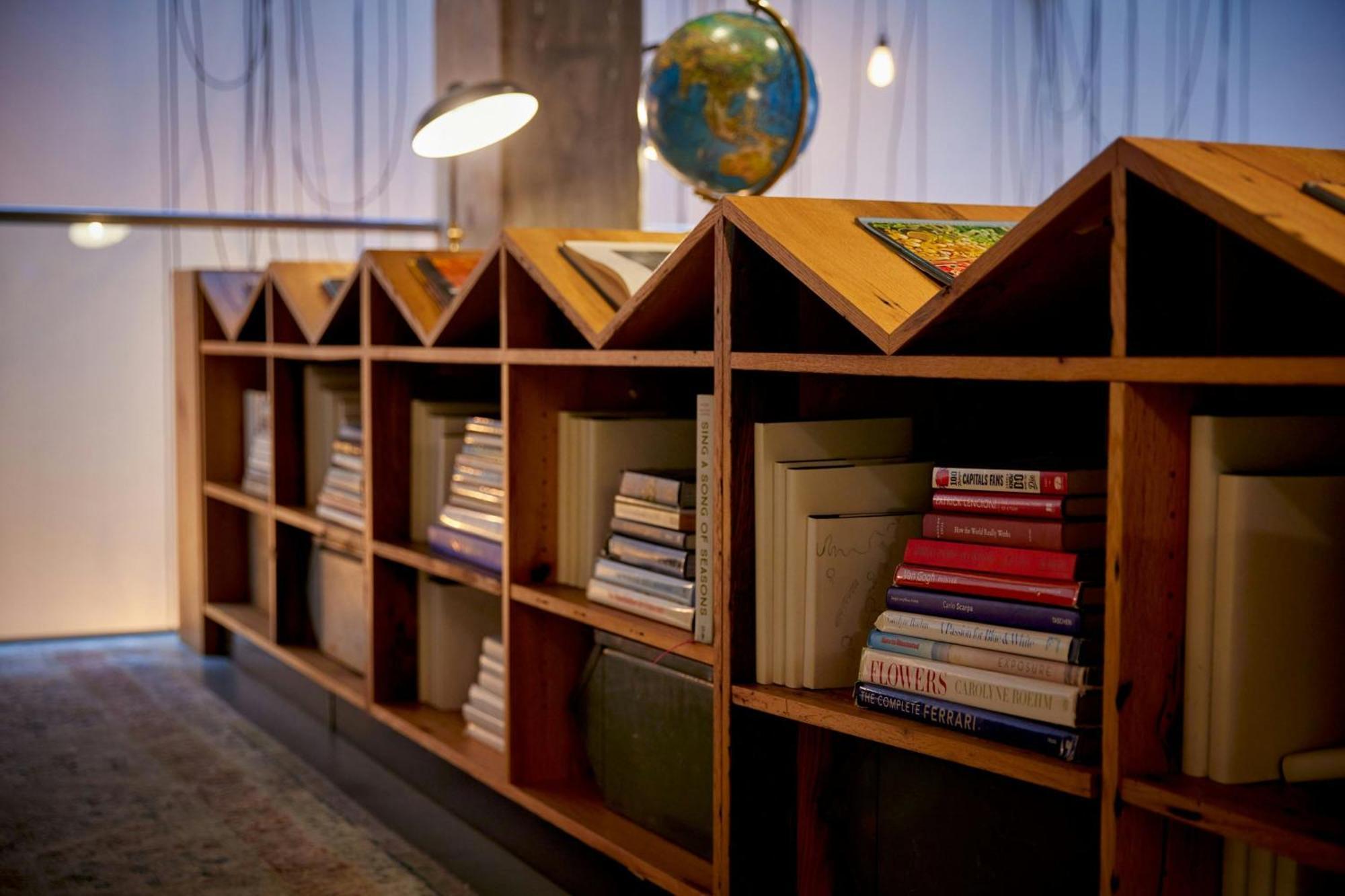 Moxy Washington, Dc Downtown Hotel